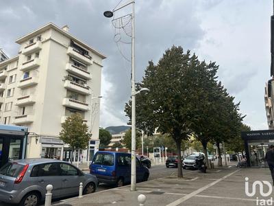 Local commercial - 48 m²