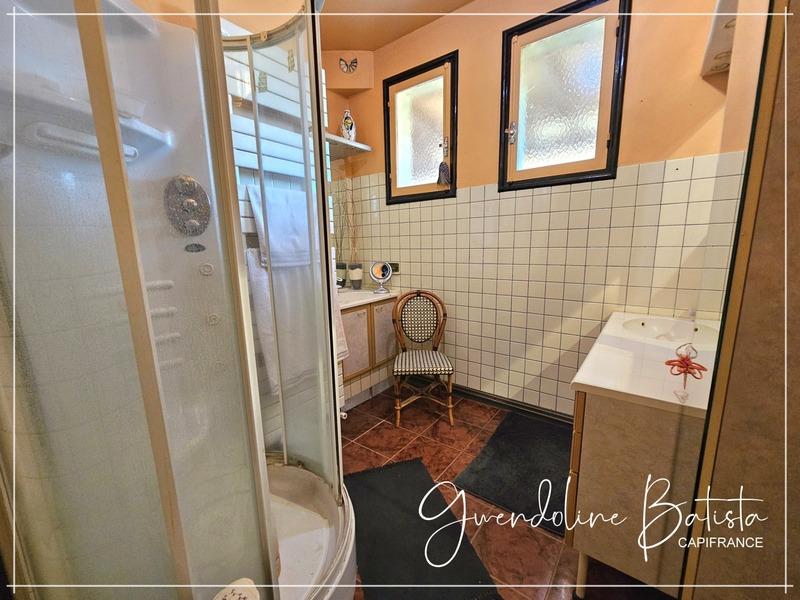 Maison de village - 196 m² - 7 pièces