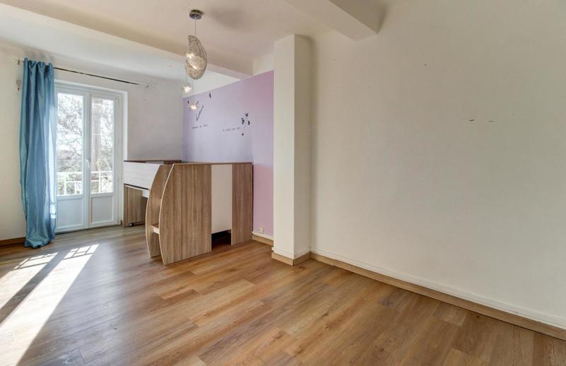 Maison de ville - 121 m² - 6 pièces