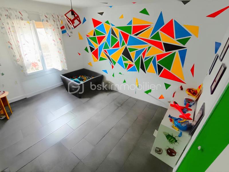 Villa - 94 m² - 5 pièces