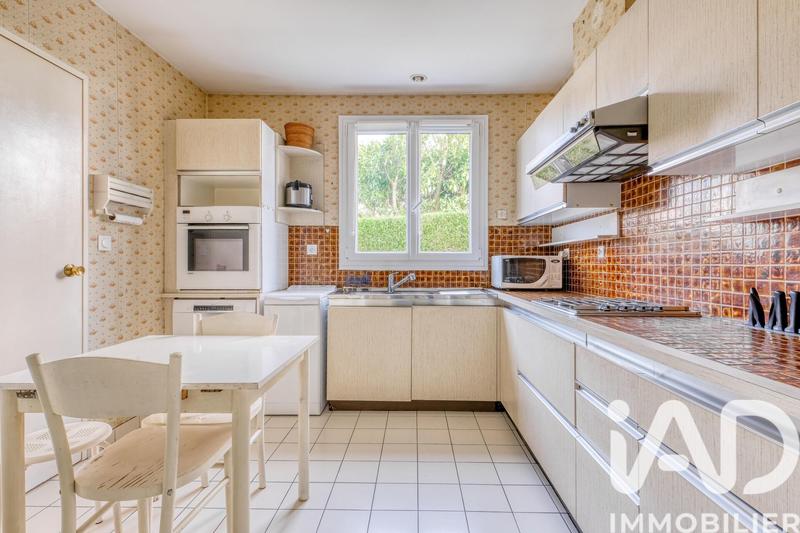 Maison - 175 m² - 8 pièces