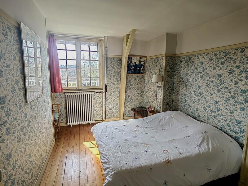 Propriété - 177 m² - 8 pièces