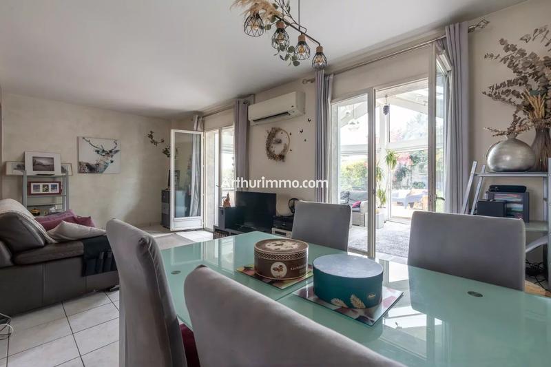 Maison - 137 m² - 6 pièces