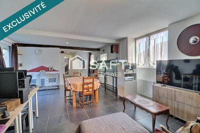 Maison - 140 m² - 8 pièces