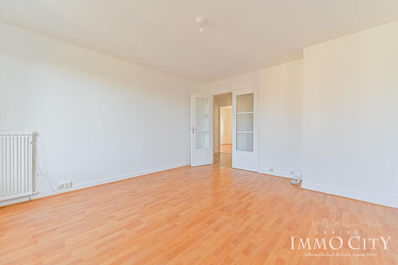 Appartement - 66 m² - 3 pièces