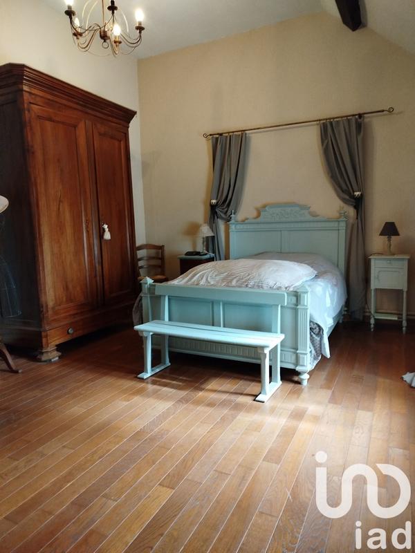 Maison - 265 m² - 7 pièces