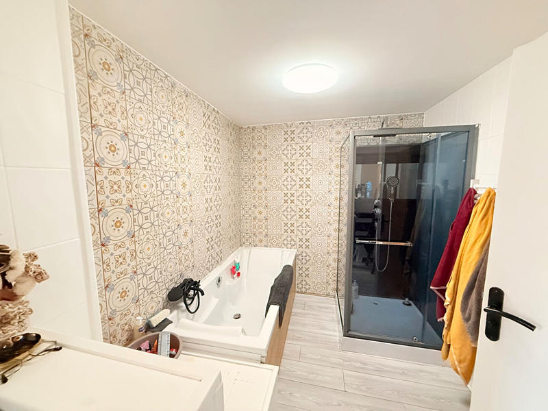 Maison - 194 m² - 7 pièces