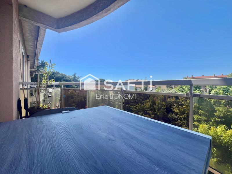 Appartement - 120 m² - 4 pièces