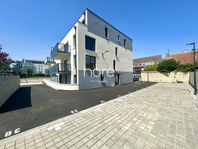 Appartement - 86 m² - 4 pièces