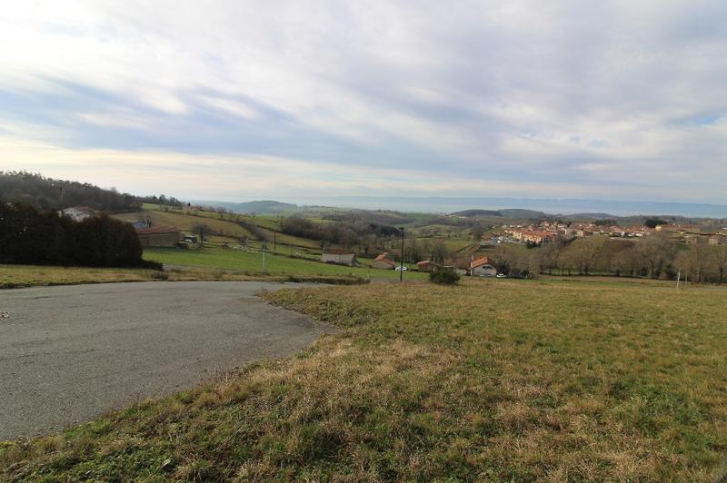 Terrain constructible - 1 240 m²