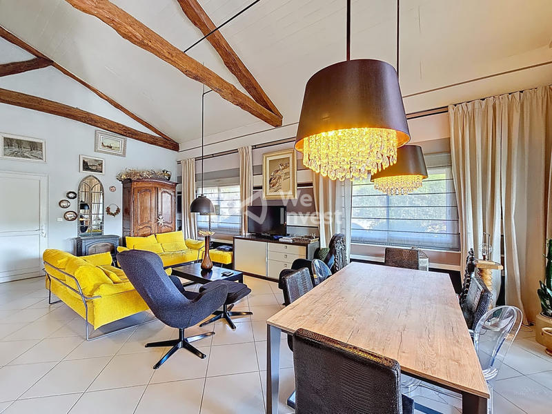 Maison ancienne - 374 m² - 14 pièces