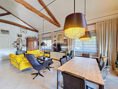 Maison ancienne - 374 m² - 14 pièces