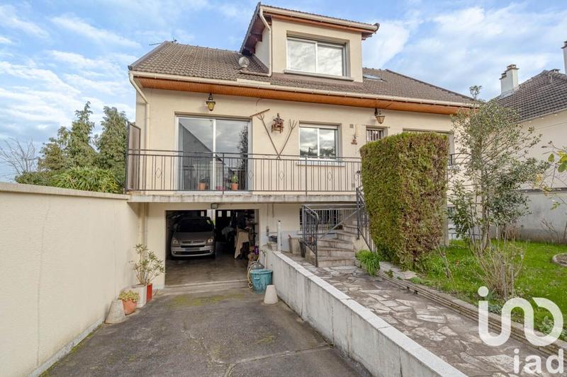 Maison - 130 m² - 5 pièces