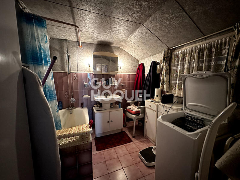 Maison - 83 m² - 5 pièces