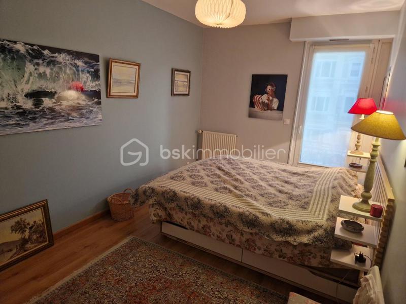 Appartement - 140 m² - 4 pièces