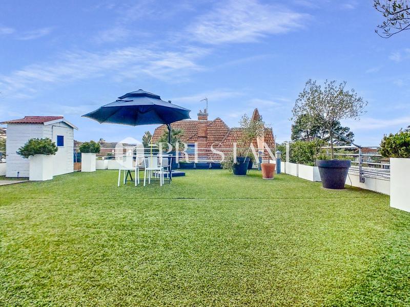 Appartement - 92 m² - 3 pièces