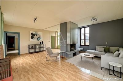 Maison - 153 m² - 7 pièces