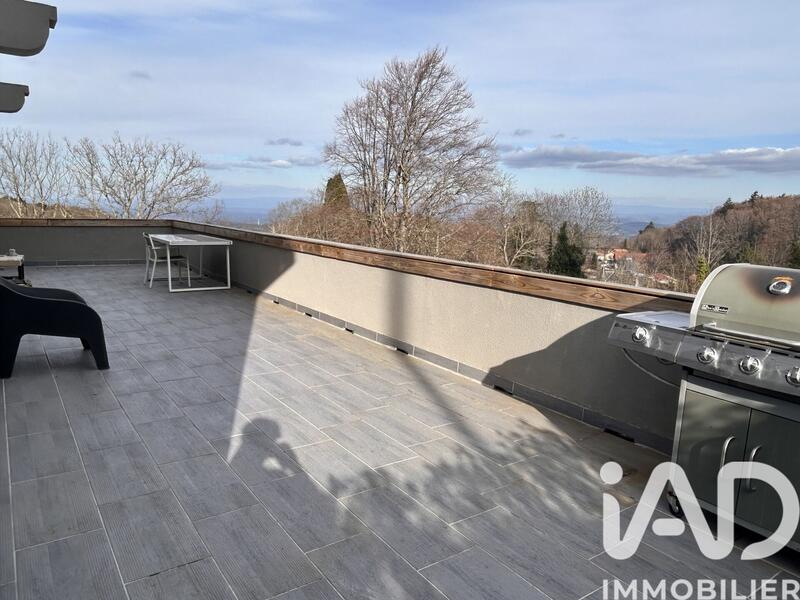 Maison - 153 m² - 7 pièces