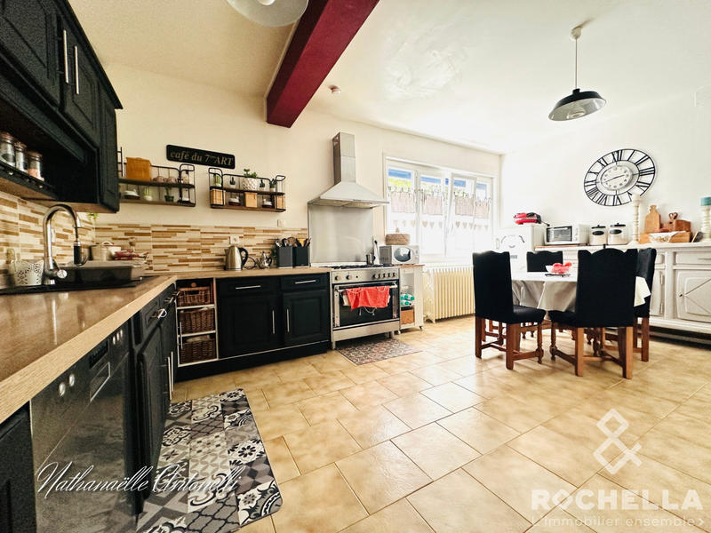 Villa - 167 m² - 6 pièces