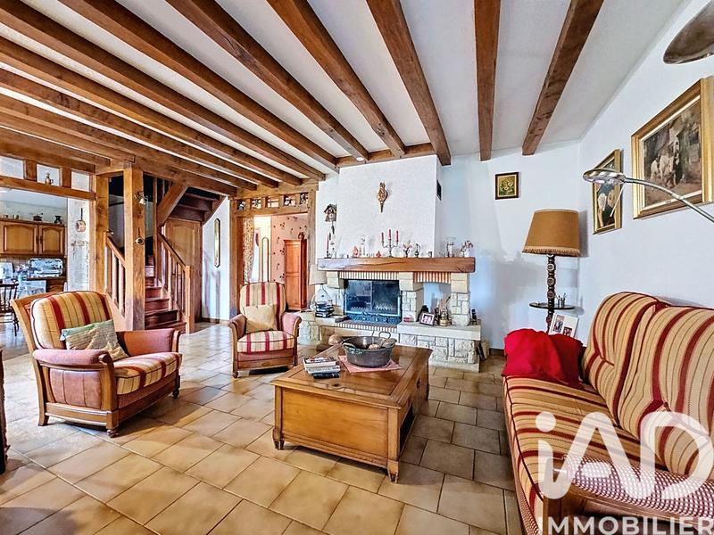 Maison - 202 m² - 5 pièces