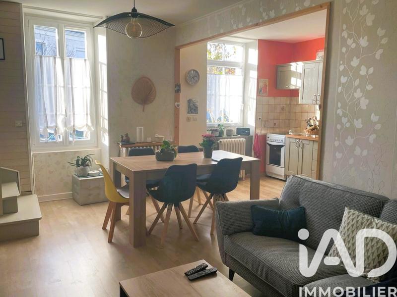 Maison - 122 m² - 5 pièces