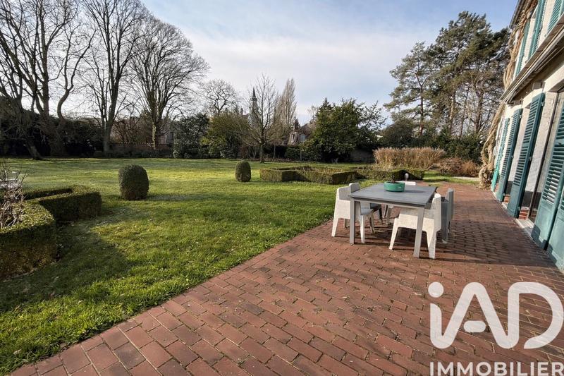 Maison - 227 m² - 5 pièces