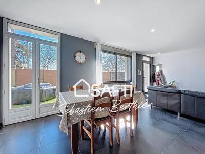 Maison - 180 m² - 5 pièces