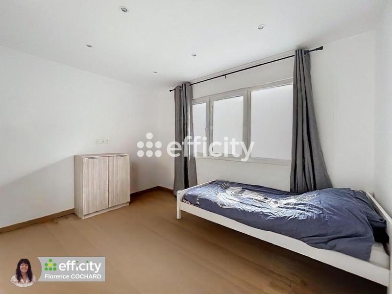 Appartement - 105 m² - 4 pièces