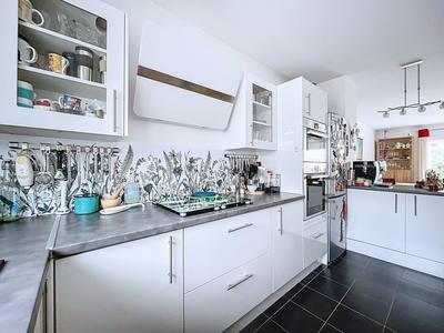 Maison - 135 m² - 6 pièces