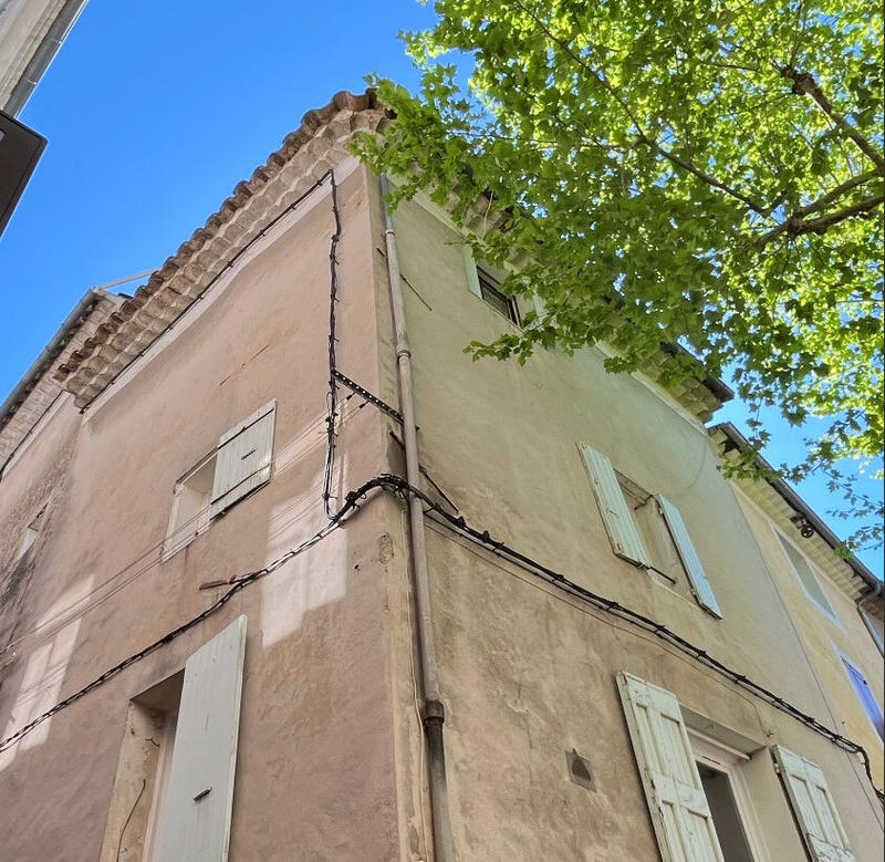 Immeuble - 200 m² - 10 pièces