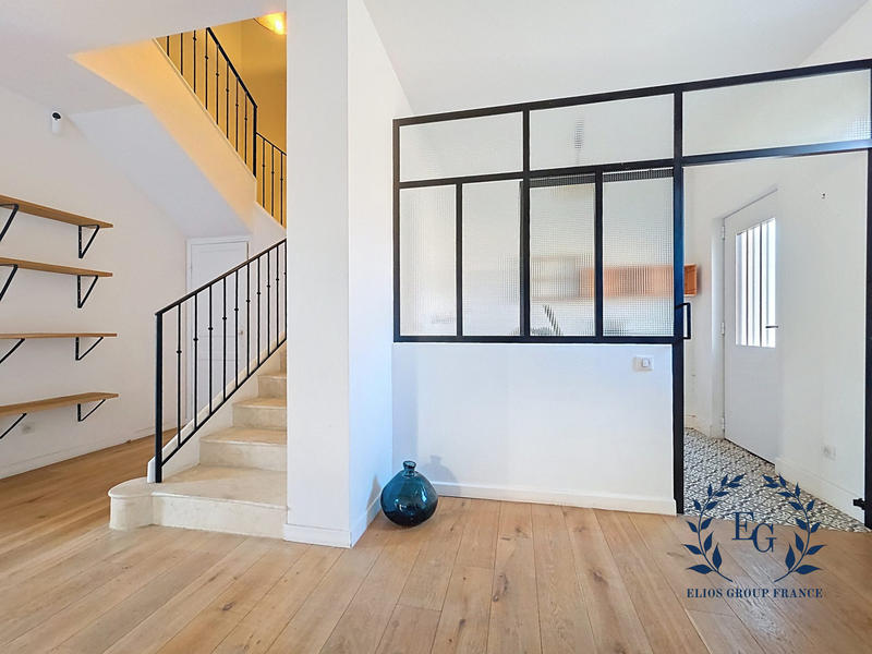 Maison - 166 m² - 5 pièces