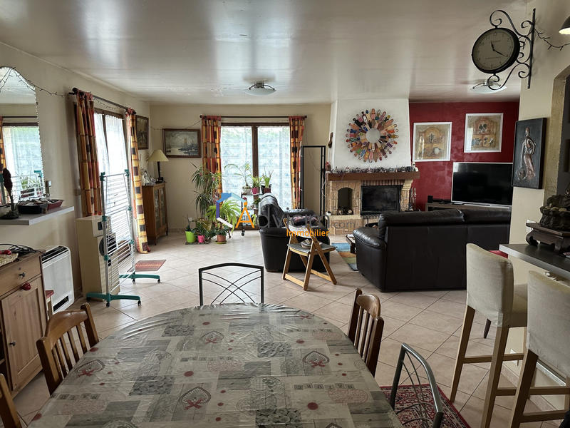 Maison - 152 m² - 6 pièces