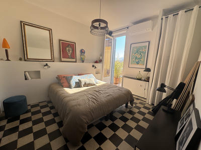 Appartement - 81 m² - 3 pièces