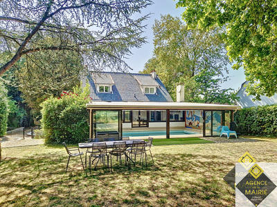 Maison - 170 m² - 6 pièces