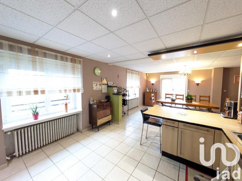 Maison - 238 m² - 10 pièces
