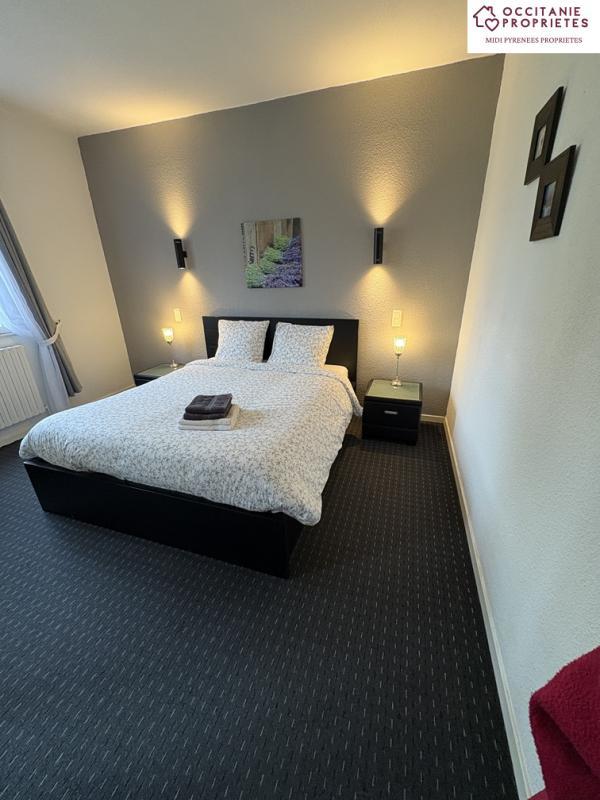 Propriété - 600 m² - 14 pièces