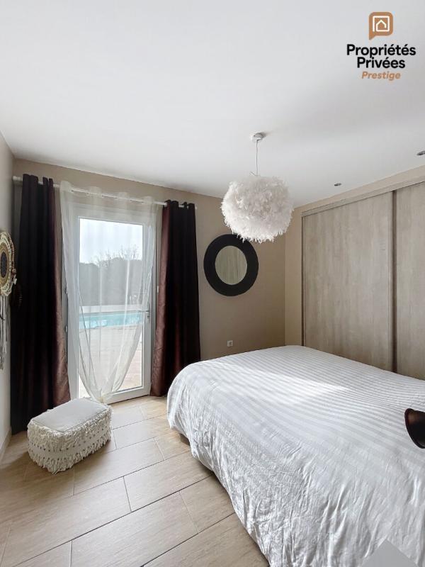 Villa - 205 m² - 5 pièces