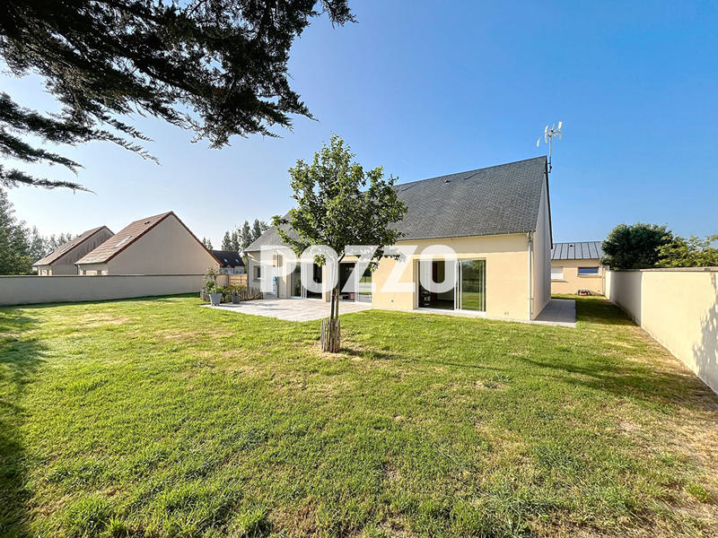 Maison - 102 m² - 4 pièces