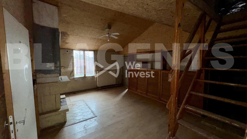 Maison - 91 m² - 8 pièces