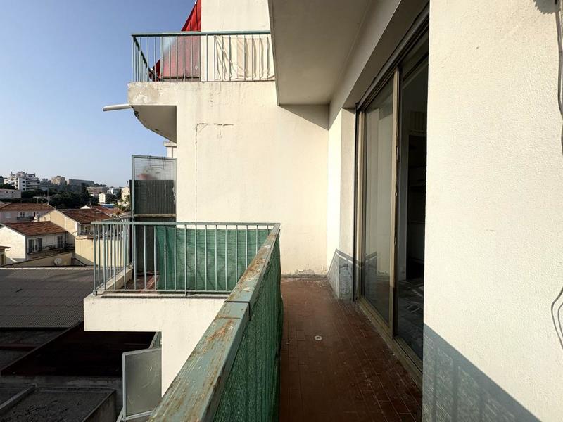 Studio - 20 m² - 1 pièce