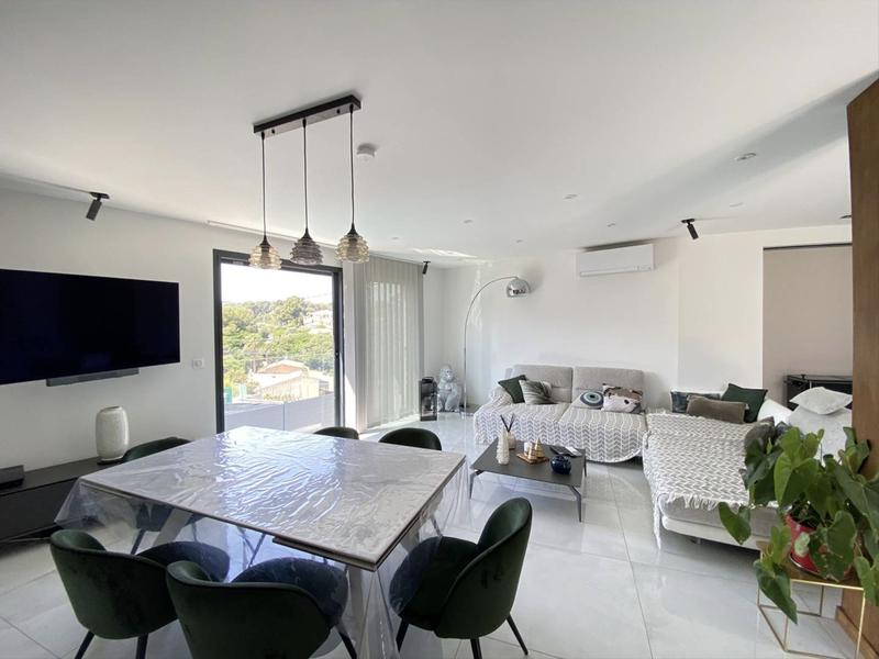 Maison - 112 m² - 4 pièces