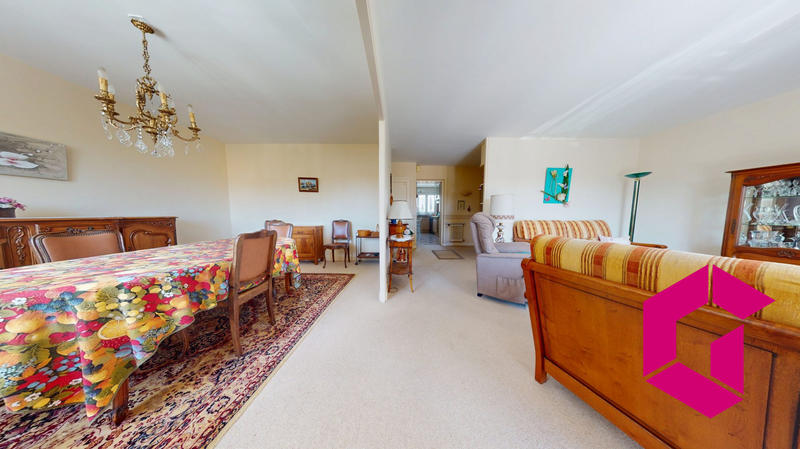 Appartement - 101 m² - 5 pièces