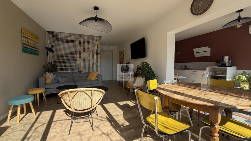 Maison - 111 m² - 6 pièces