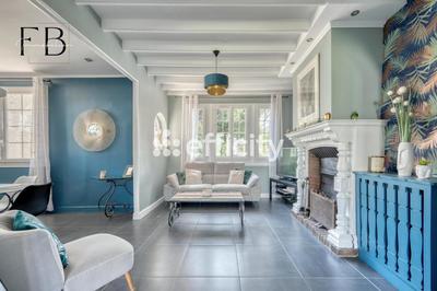 Maison - 150 m² - 7 pièces