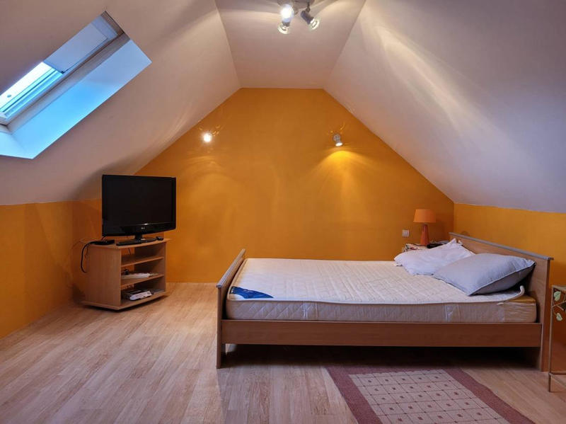 Maison - 104 m² - 5 pièces