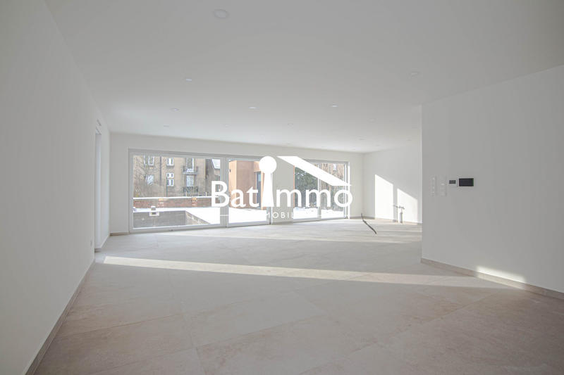 Maison contemporaine - 150 m² - 6 pièces