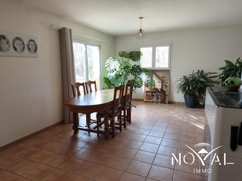 Maison - 150 m² - 5 pièces