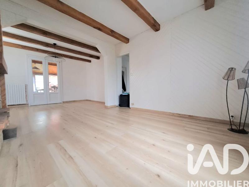 Maison - 104 m² - 5 pièces
