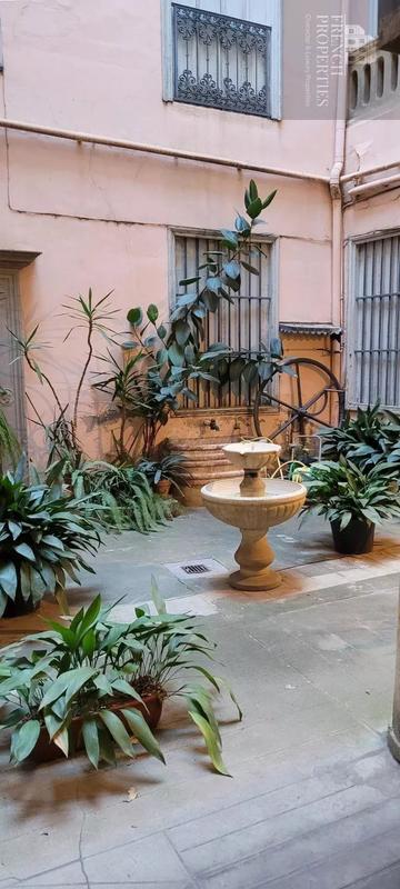 Appartement - 155 m² - 4 pièces