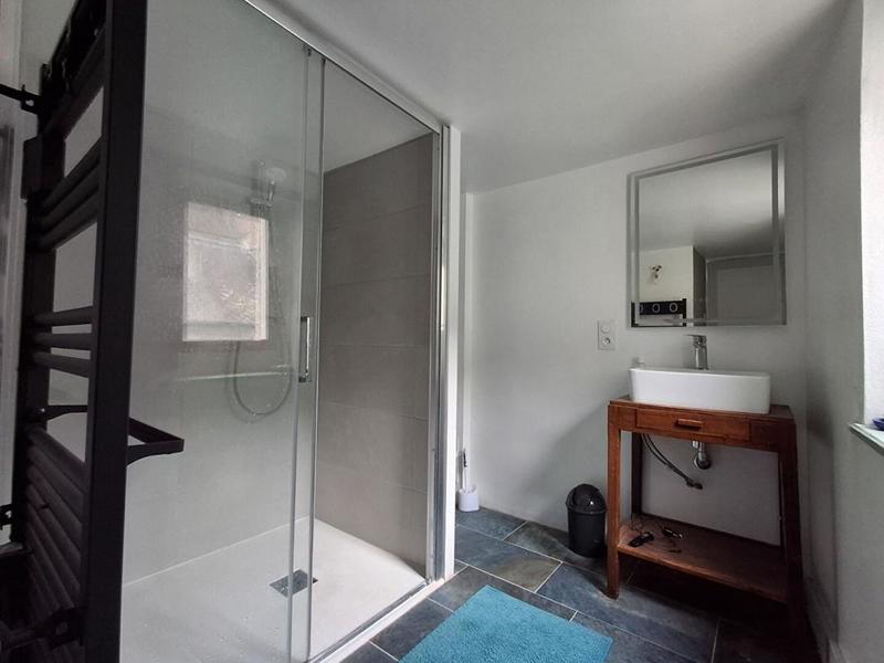 Maison - 280 m² - 10 pièces